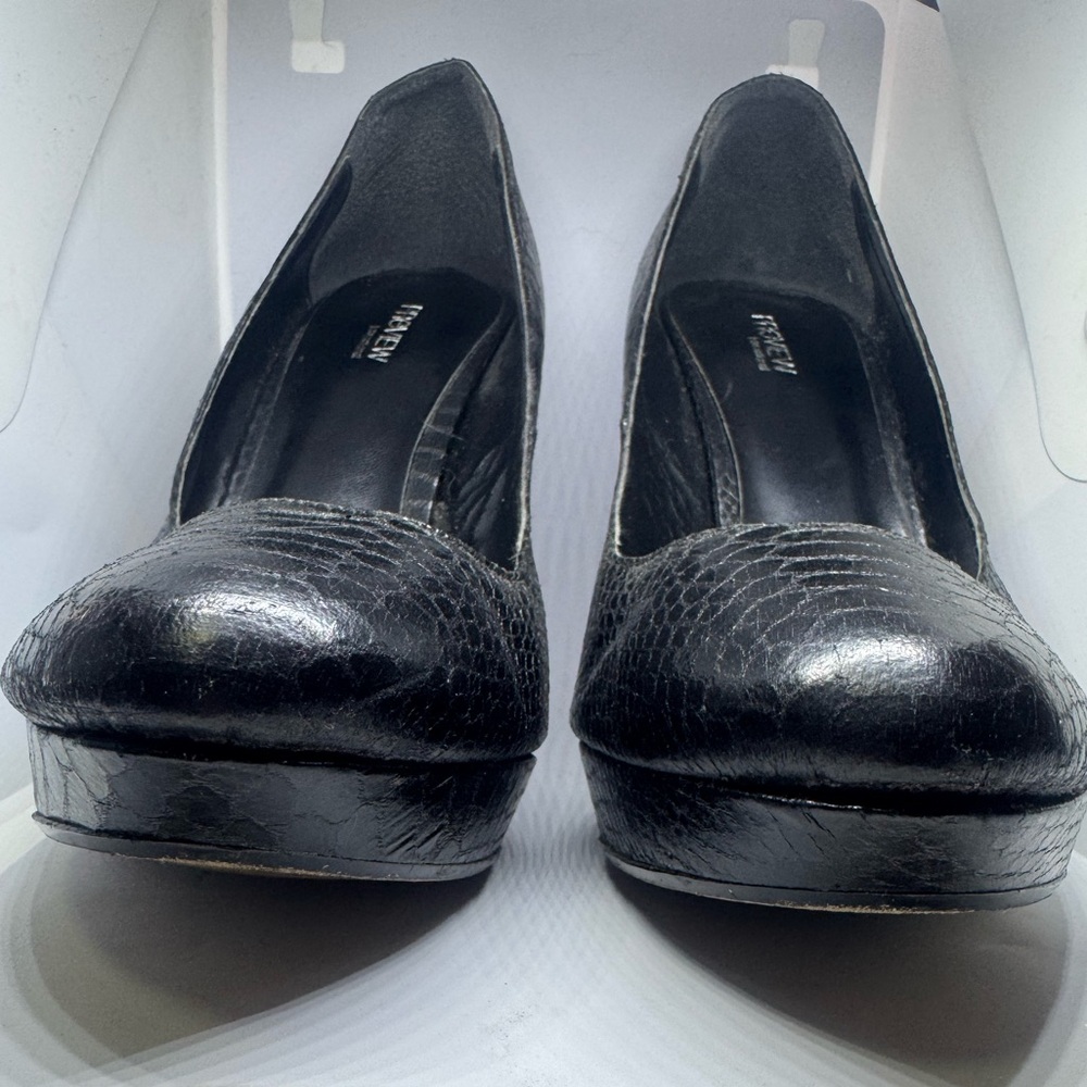 Preview Collection Black Textured Heels